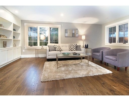 225 Tappan St unit 225, Brookline, MA 02445 - photo 1