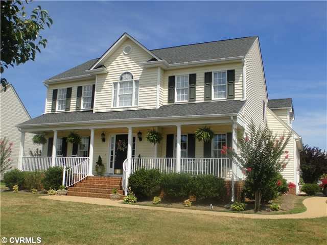 Exterior Front - Southern Living Flair With Real B