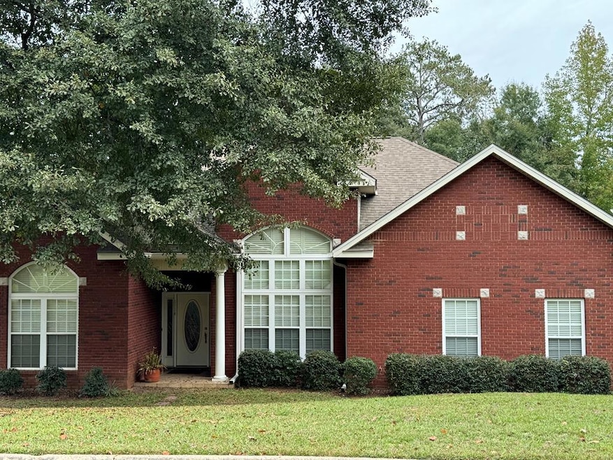 1114 Cornell Ave, Dothan, AL 36303 - photo 1