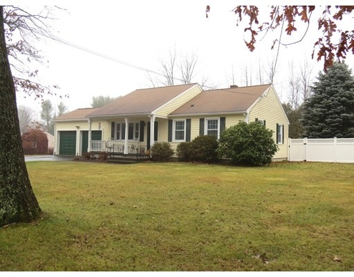 75 Peach St, Barre, MA 01005 - photo 1