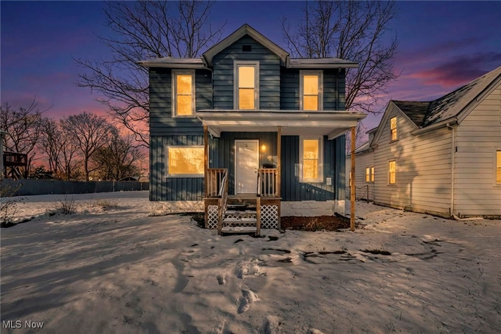 502 W 23rd St, Lorain, OH 44052 - photo 1