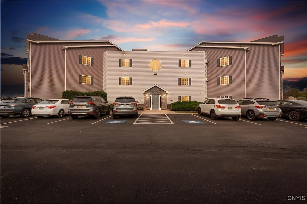 1408 Landrush Way, Baldwinsville, NY 13027 - photo 1