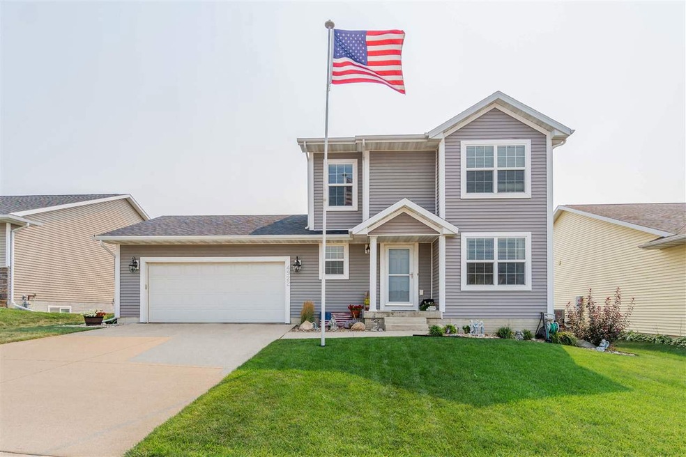 4922 Millenium Dr, Cedar Falls, IA 50613 - photo 1