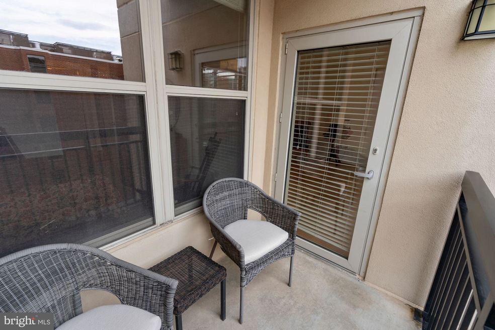 1441 Rhode Island Ave NW unit 812, Washington, DC 20005 - photo 1