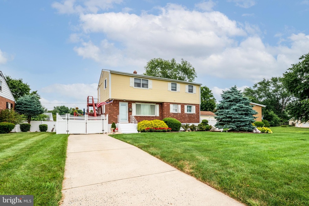 1903 Limestone Rd, Wilmington, DE 19804 - photo 1