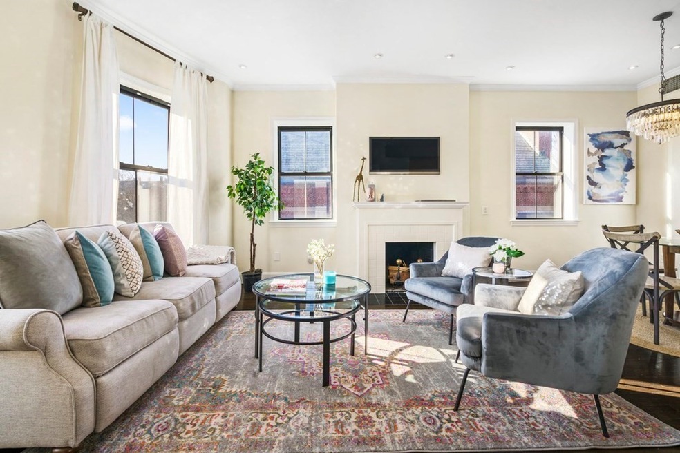 411 Shawmut Ave unit 4, Boston, MA 02118 - photo 1