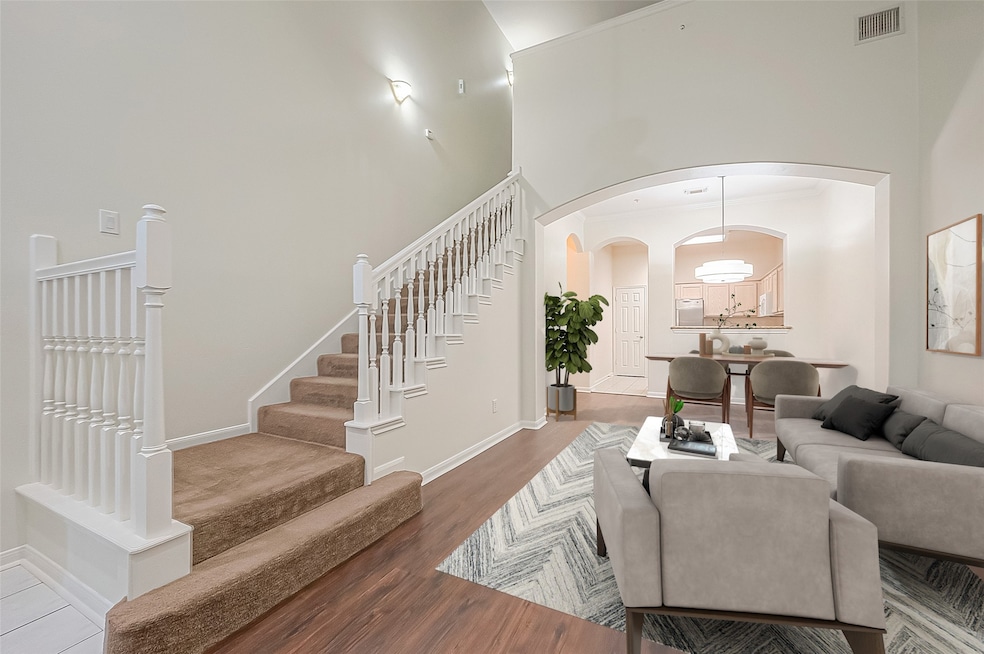 For Rent $1,900/month • Co-Listing Agent