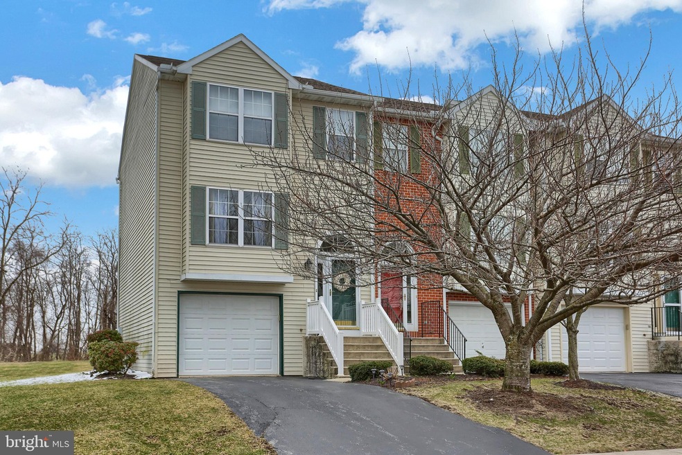 313 Lincoln Ave, Harrisburg, PA 17111 - photo 1