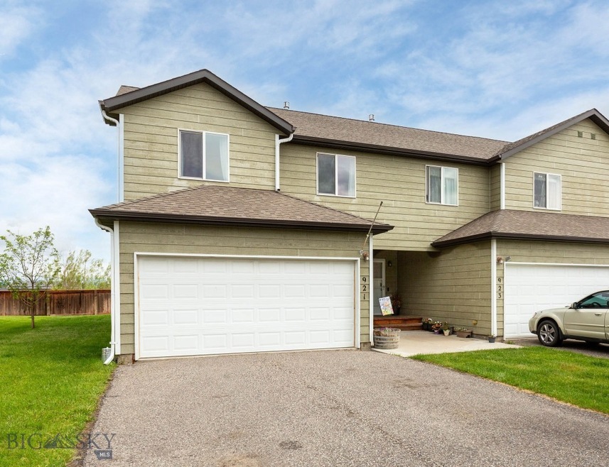 End unit condo