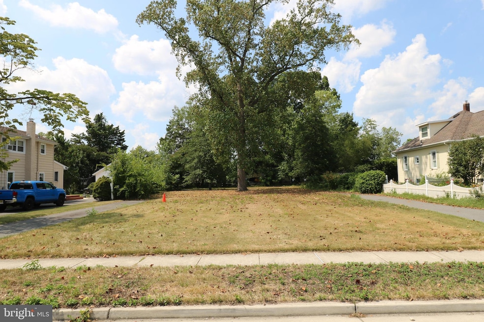 221 223 Grape St, Hammonton, NJ 08037 - photo 1