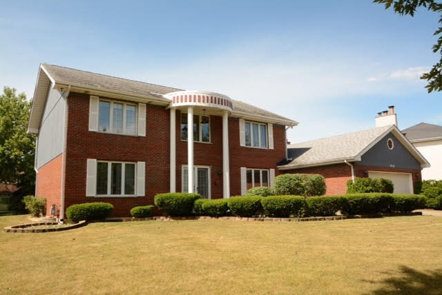 2938 Bonnie Brae Crescent, Flossmoor, IL 60422 - photo 1