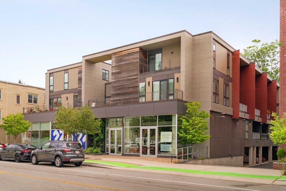 260 Beacon St unit 211, Somerville, MA 02143 - photo 1