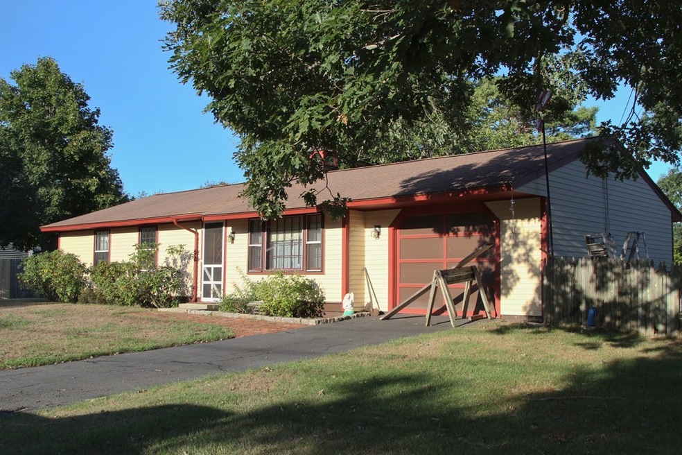 12 Terry Ln E, Wareham, MA 02571 - photo 1