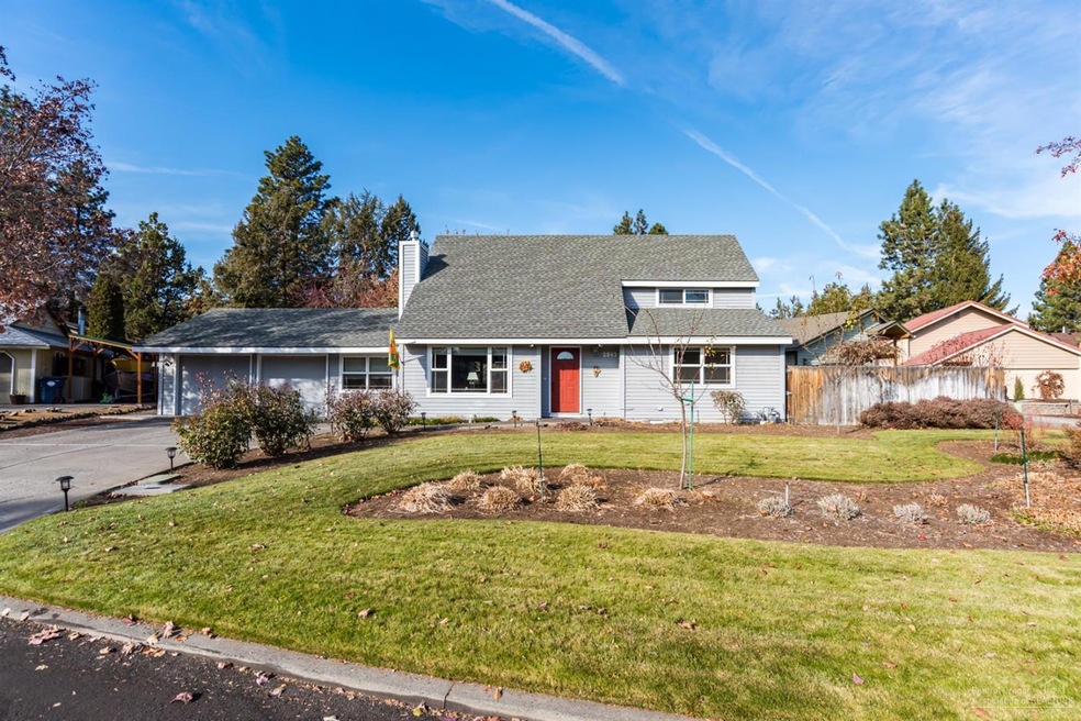 2843 NE Waller Dr, Bend, OR 97701 - photo 1