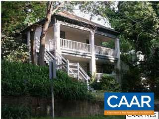 405 Altamont St unit UP, Charlottesville, VA 22902 - photo 1