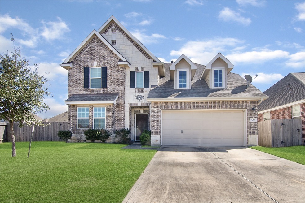 4716 Alluvial Cir, Alvin, TX 77511 - photo 1