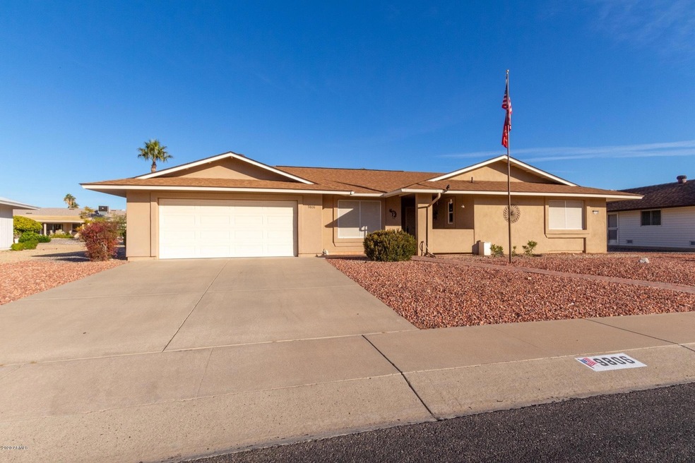 9806 W Terrace Ln unit 57, Sun City, AZ 85373 - photo 1