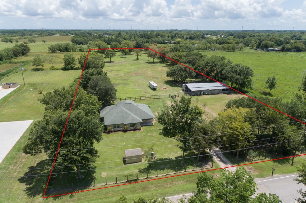 1780 County Road 99, Alvin, TX 77511 - photo 1