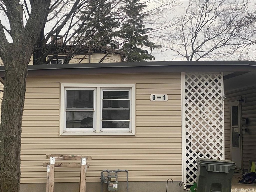 34 Mountain Ave unit 3-1, Highland Falls, NY 10928 - photo 1