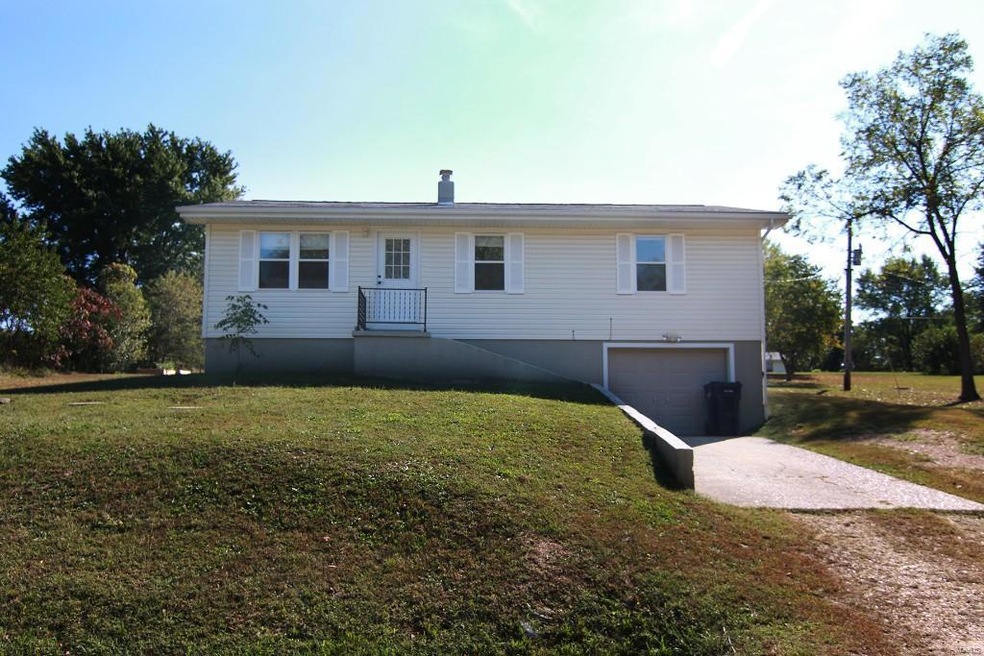 15326 Gerard Dr, Rolla, MO 65401 - photo 1