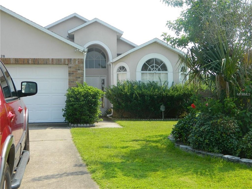 2328 Flamingo Lakes Dr, Kissimmee, FL 34743 - photo 1