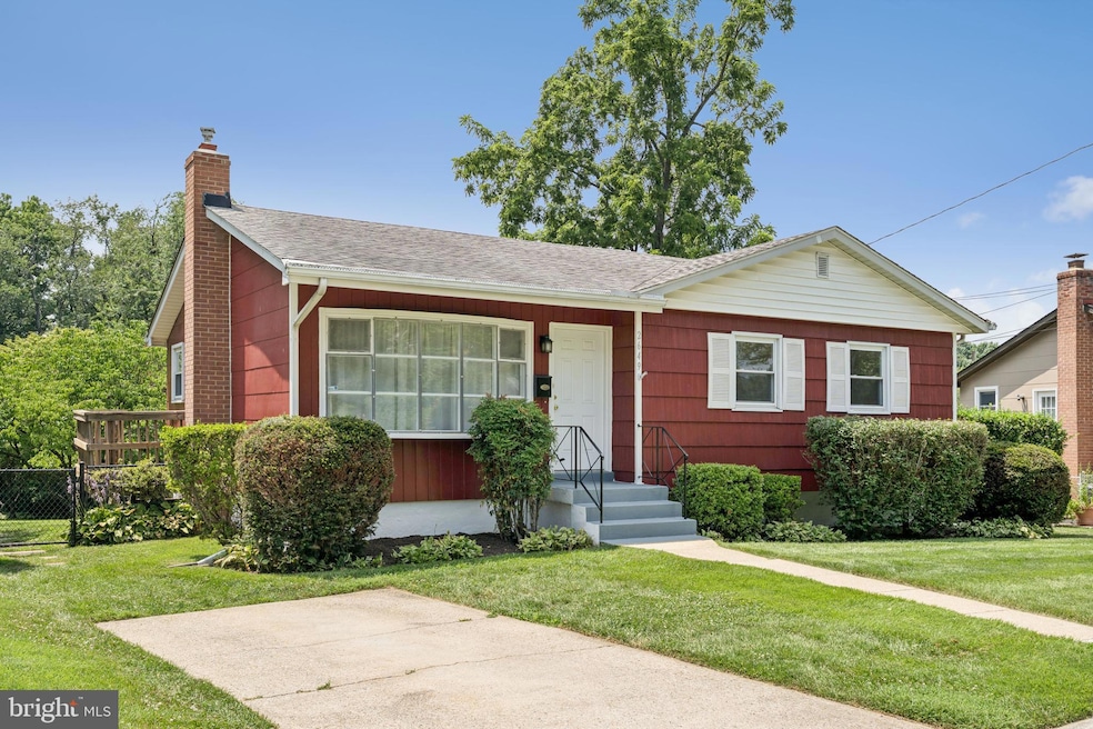 Sold $585,000 • Co-Listing Agent