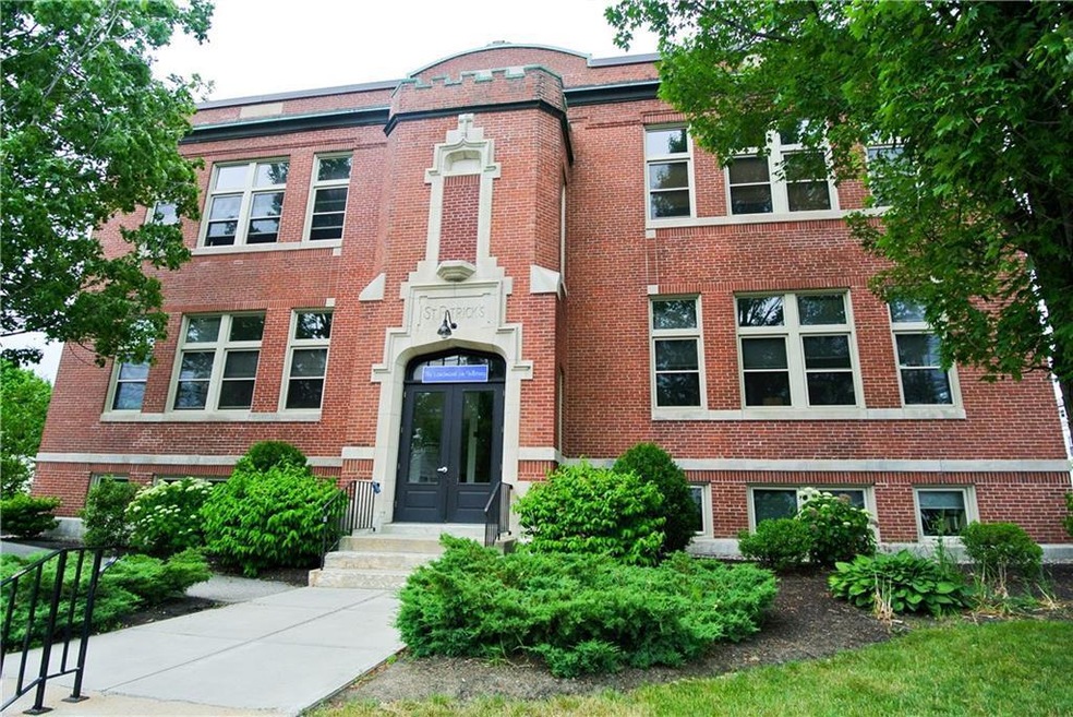 1251 Congress St unit 203, Portland, ME 04102 - photo 1