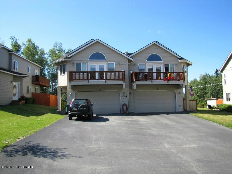 Roomy association, big driveways.