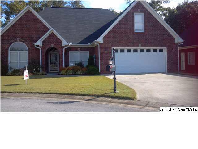 919 Woodcrest Lane