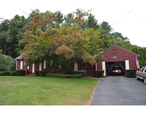 2006 Calkins Rd, Palmer, MA 01069 - photo 1