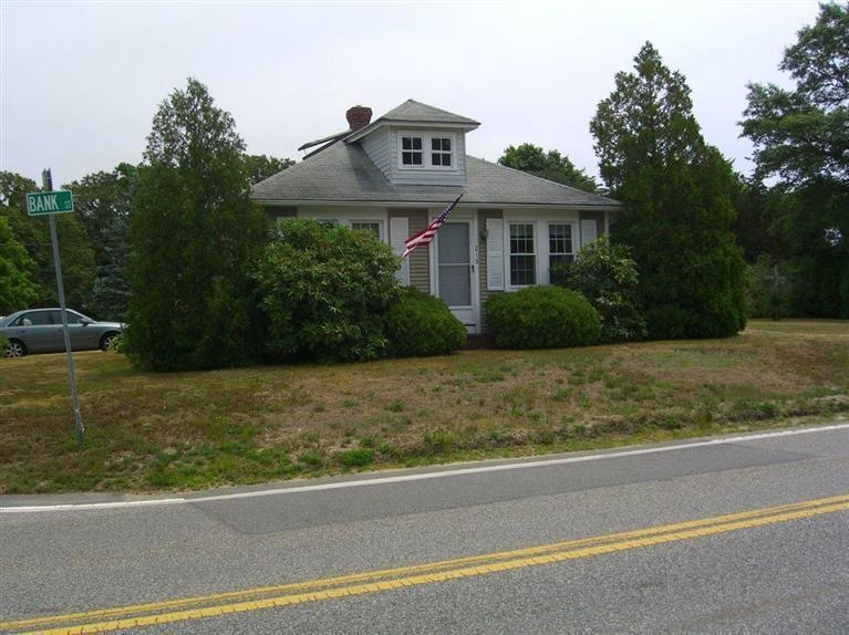 215 Bank St, Harwich Port, MA 02646 - photo 1