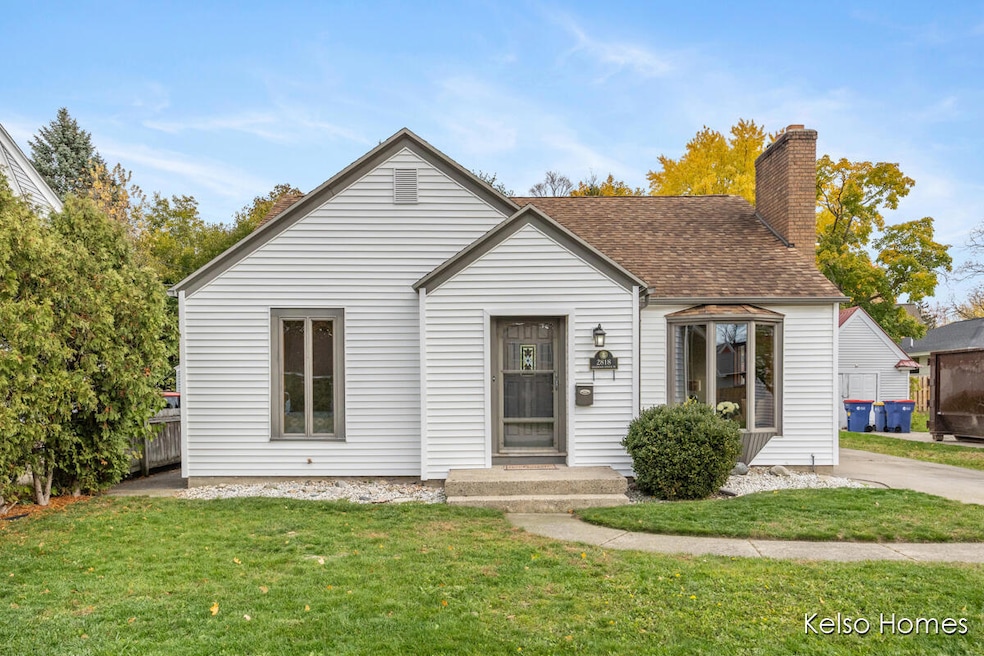 For Sale $295,000 • Co-Listing Agent