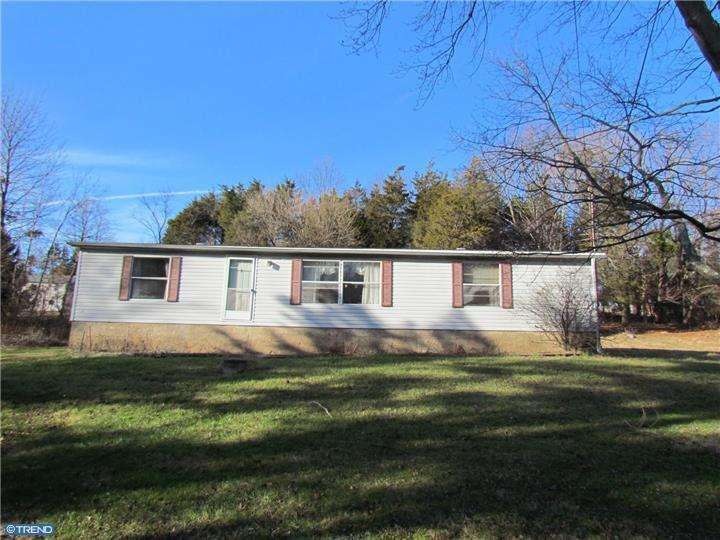 452 E Dark Hollow Rd, Pipersville, PA 18947 - photo 1