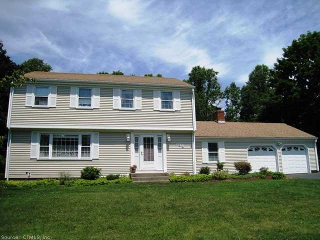 259 Argyle Rd, Orange, CT 06477 - photo 1