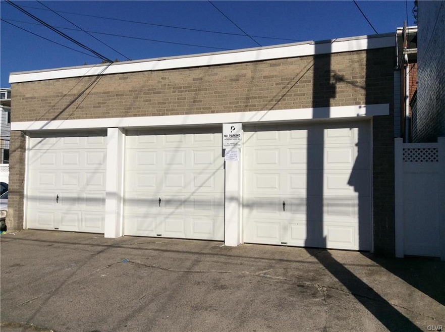 530 N 6th St, Allentown, PA 18102 - photo 1