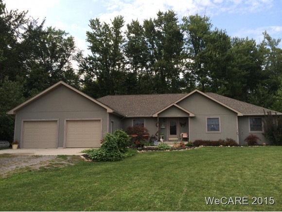 2284 Tudor Rd, Lima, OH 45807 - photo 1
