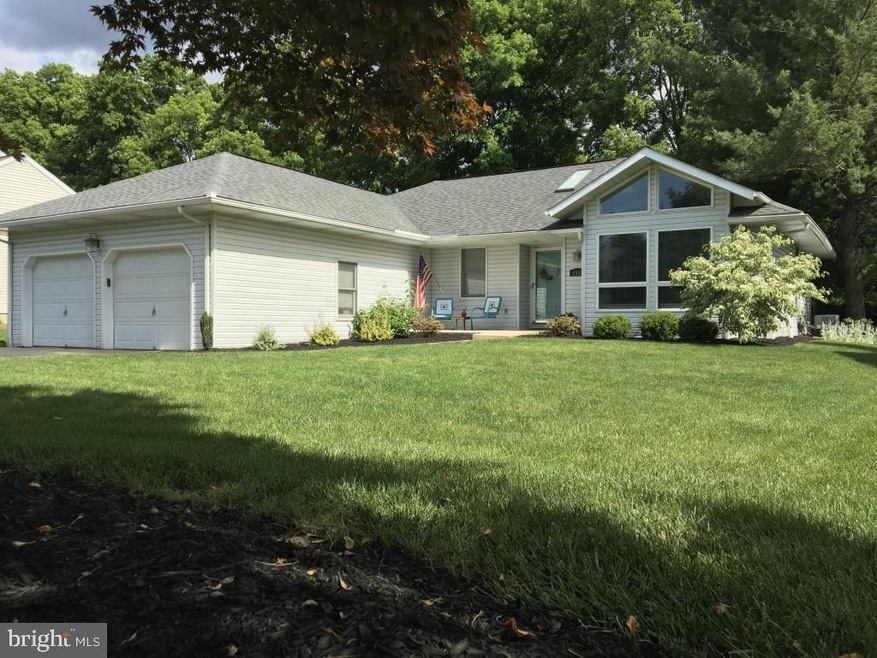 1544 Abbas Ave, Lancaster, PA 17602 - photo 1