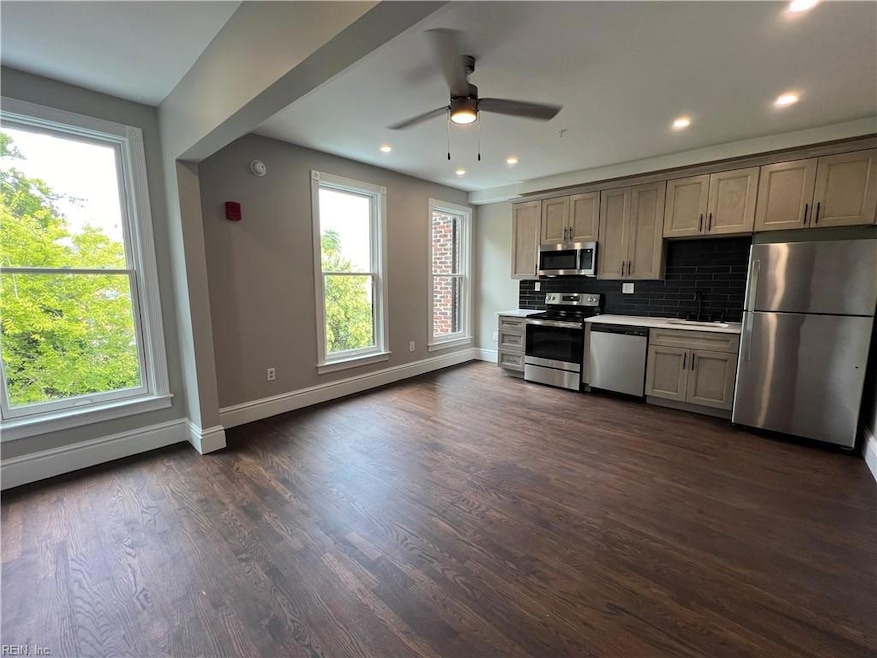 223 29th St unit 108, Newport News, VA 23607 - photo 1