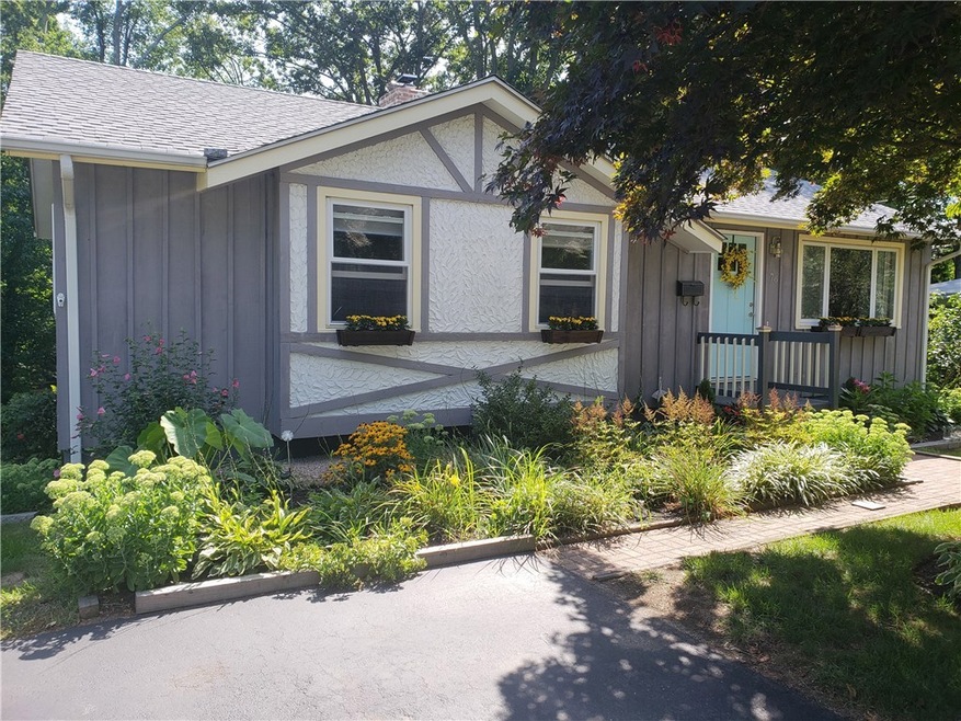 76 Woodbury Rd, Cranston, RI 02905 - photo 1