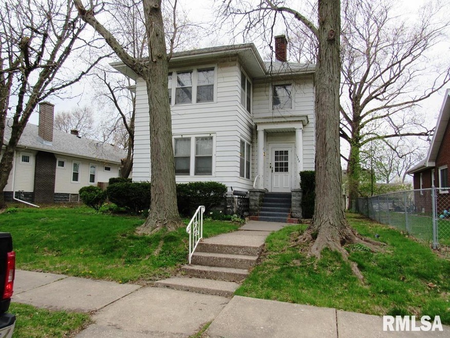 1928 Pershing Ave, Davenport, IA 52803 - photo 1