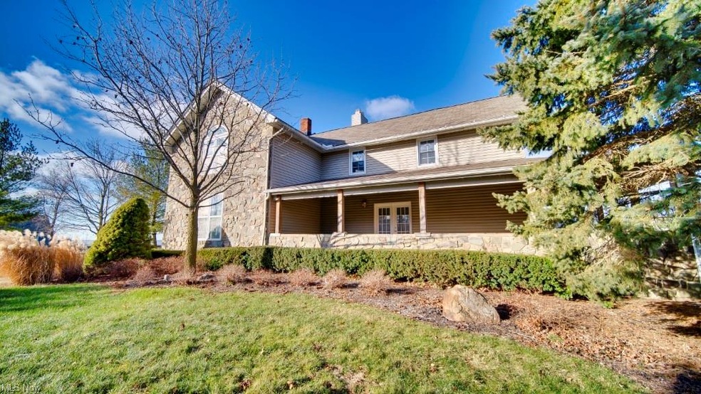 4855 E Lake Rd, Sheffield Lake, OH 44054 - photo 1