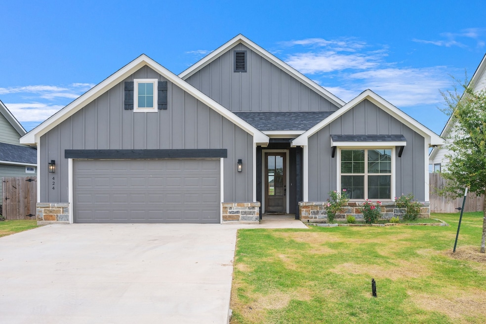 Welcome to 424 Brazos Bend!