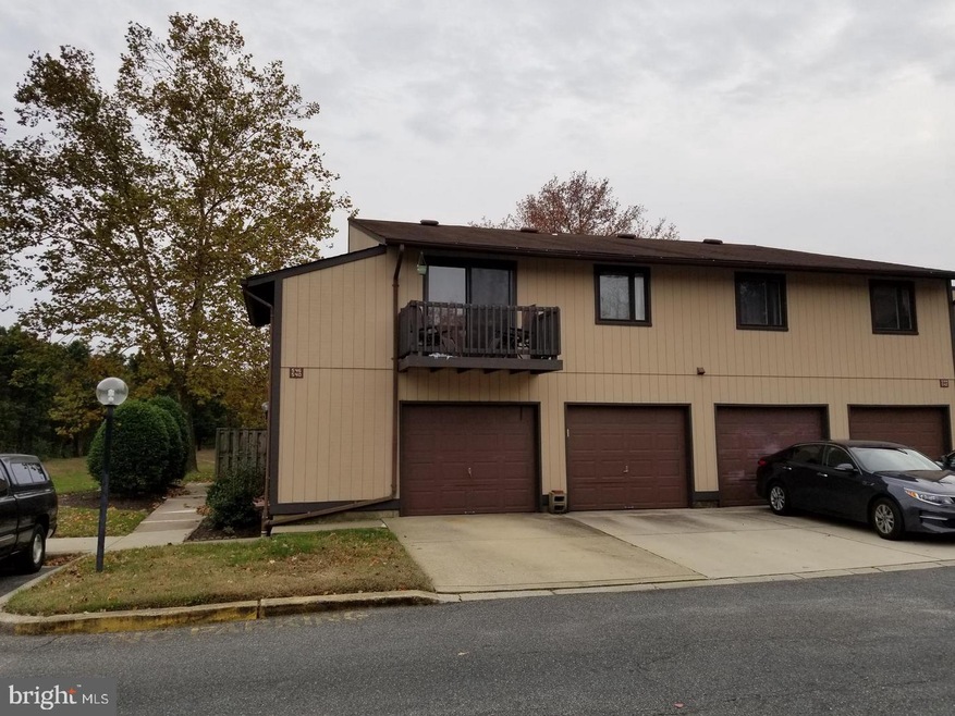 540 West Ct unit 26C, Glen Burnie, MD 21061 - photo 1