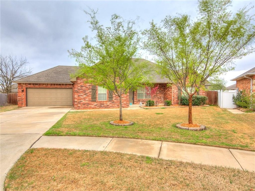 3201 Gabriel Ct, Moore, OK 73160 - photo 1