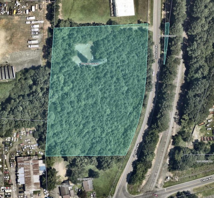 910 Junction Rd, Durham, NC 27704 - photo 1