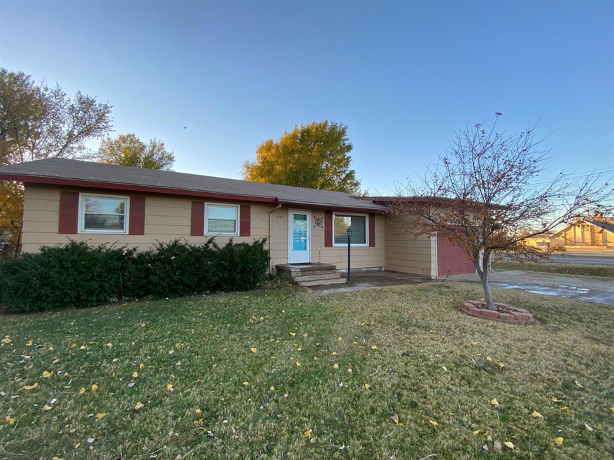 1101 S Adams St, Hugoton, KS 67951 - photo 1