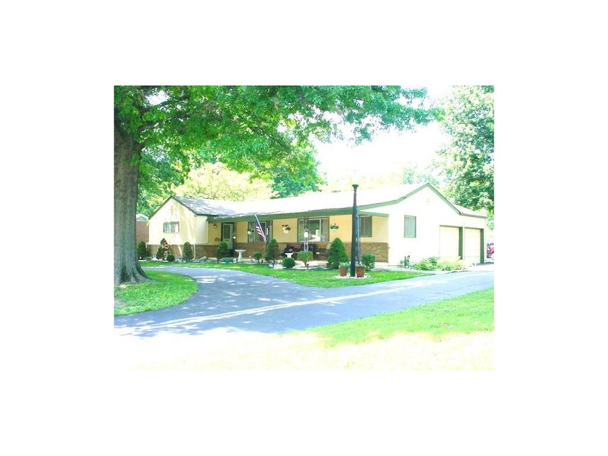 Beautiful curb appeal and front elevation