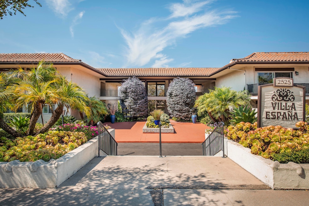 Under Contract $949,000