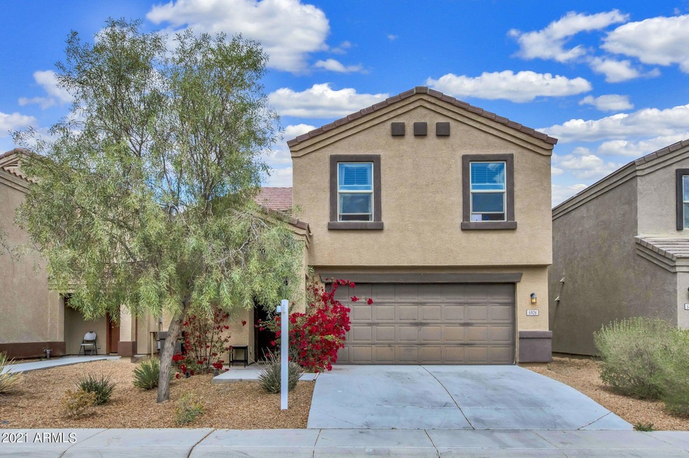 5926 E Oasis Boulevard