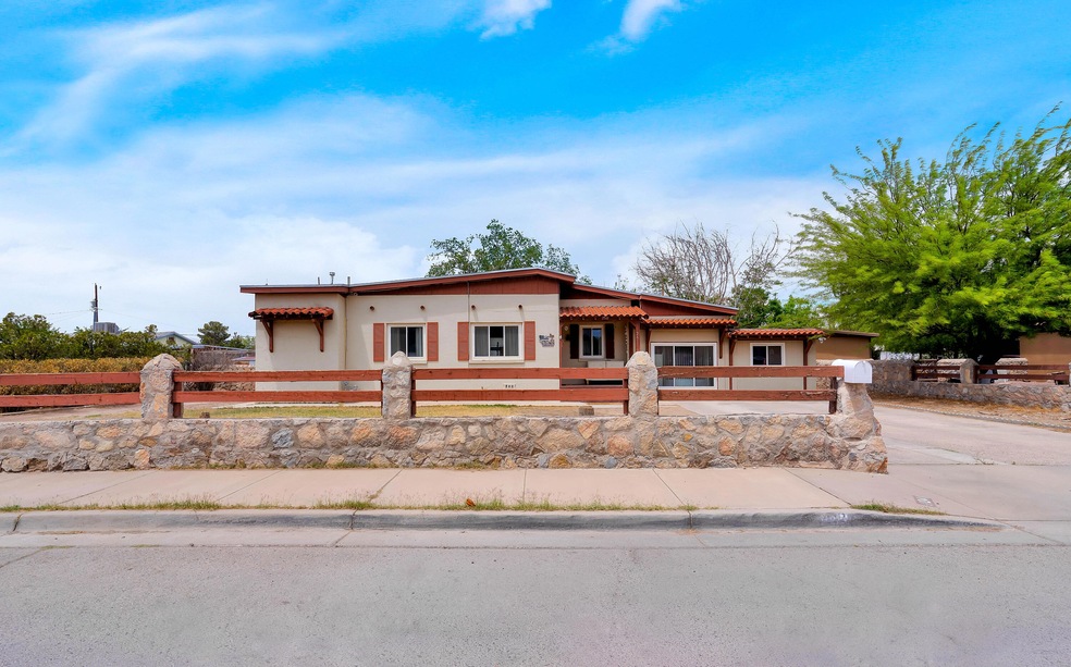 241 Pasodale Rd, El Paso, TX 79907 - photo 1